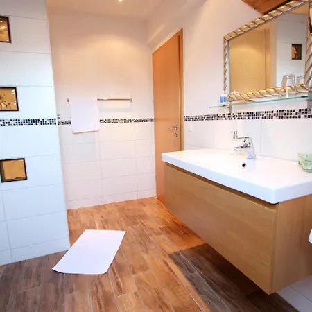 Weinhotel / Zur Sonne Hotel 3*