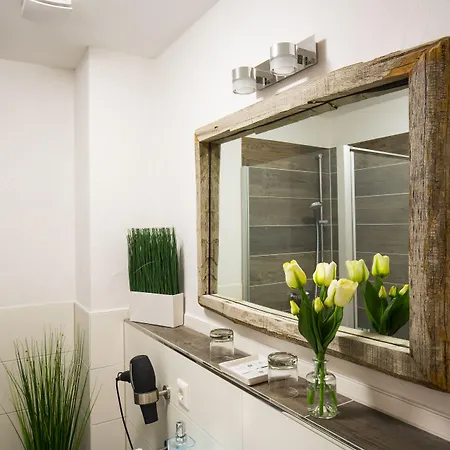 Weinhotel / Zur Sonne Szálloda Ihringen