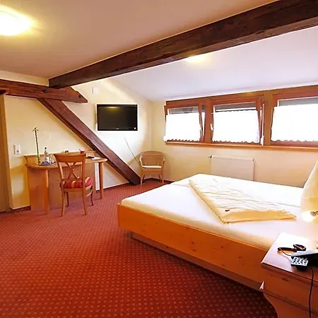 Weinhotel / Zur Sonne Hotel 3*