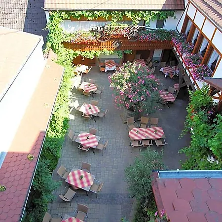 Weinhotel / Zur Sonne 3* Ihringen