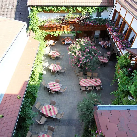 Szálloda Weinhotel / Zur Sonne Ihringen