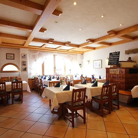 Szálloda Weinhotel / Zur Sonne Ihringen