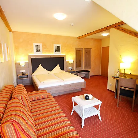 Weinhotel / Zur Sonne اهرنجن